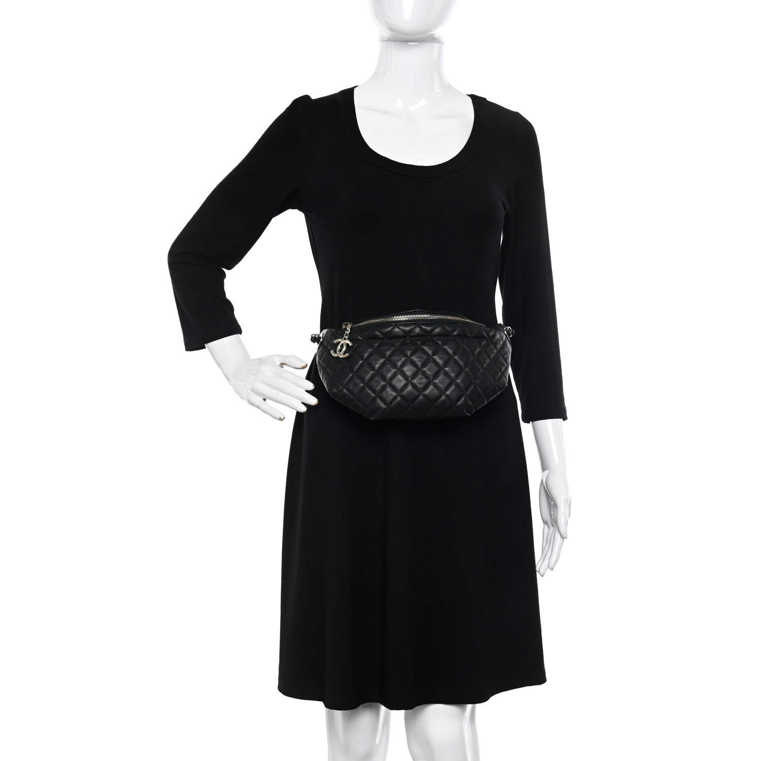 NMCalfskin Quilted Banane Waist Bag Fanny Pack Black