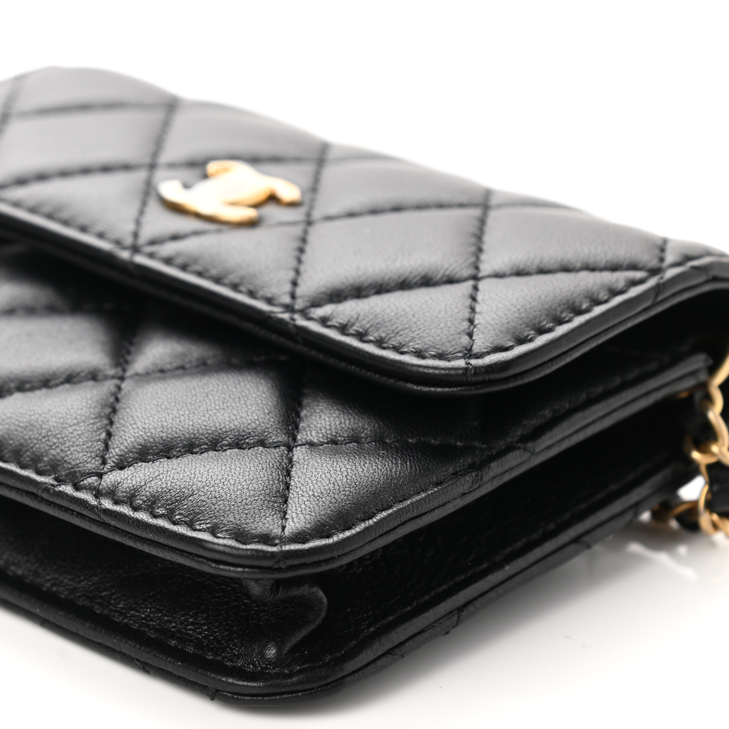 NMLambskin Quilted Pearl Crush Flap With Chain Black