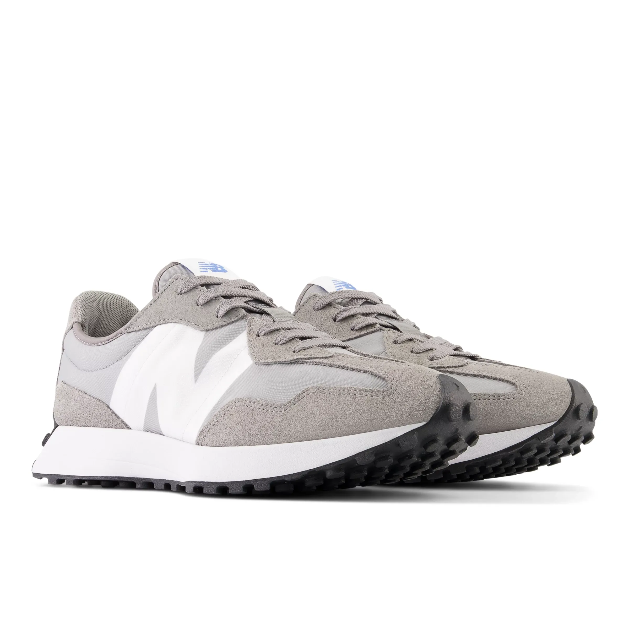 NM327 - Marblehead with White