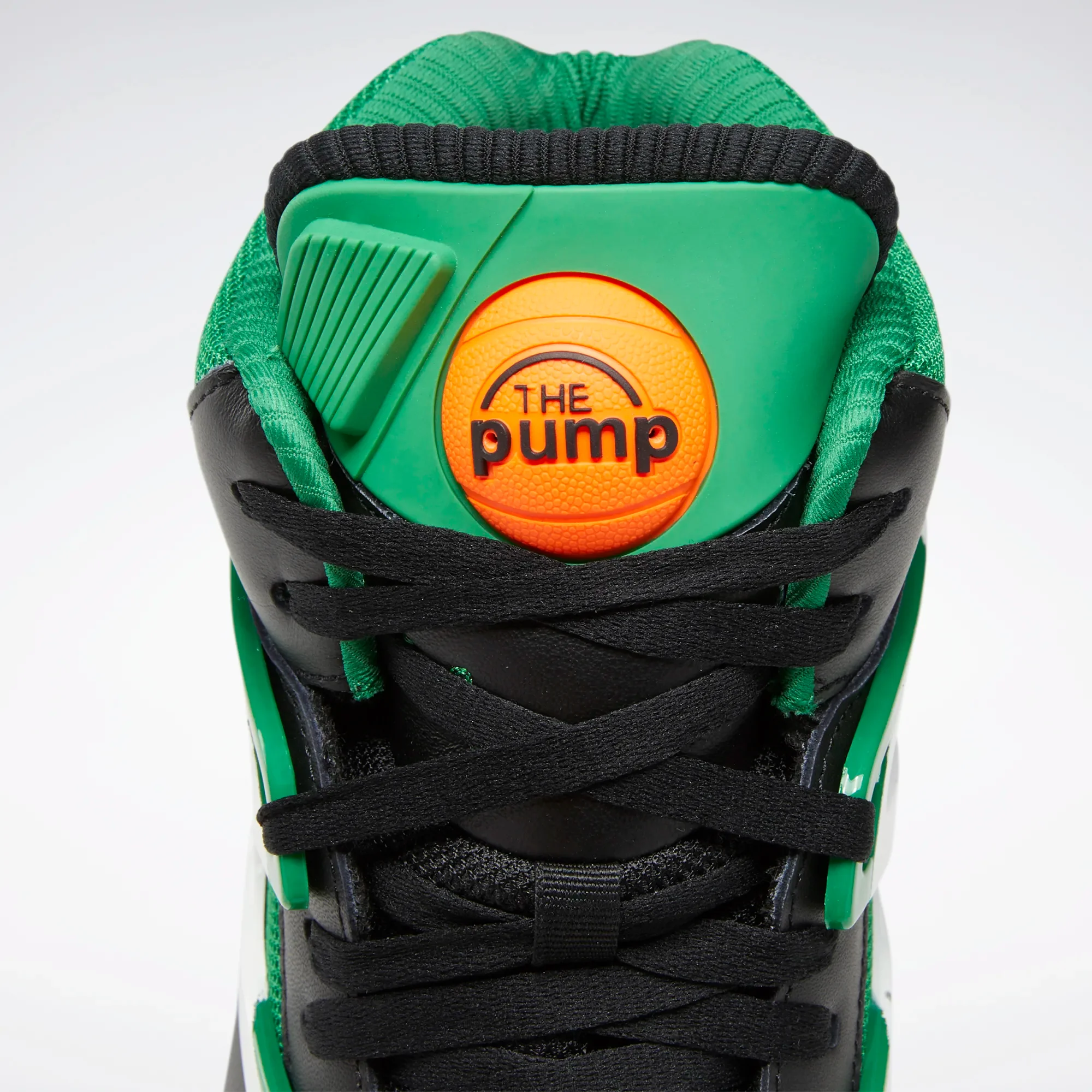 NMReebok Men's Pump Omni Zone II Shoes - Core Black / Glen Green / Ftwr White