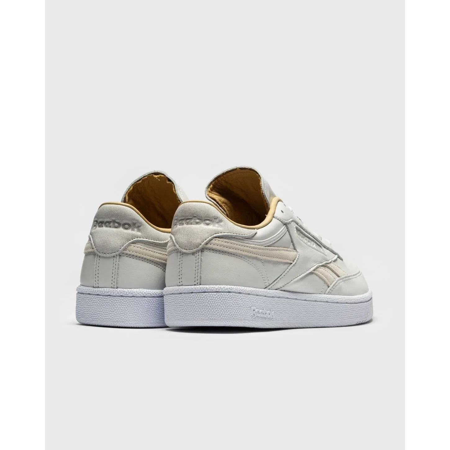 NMReebok Men's Club C Revenge Shoes - White / Gold Metallic