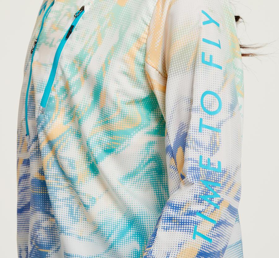 NMWomen's Wind-Resistant Jacket