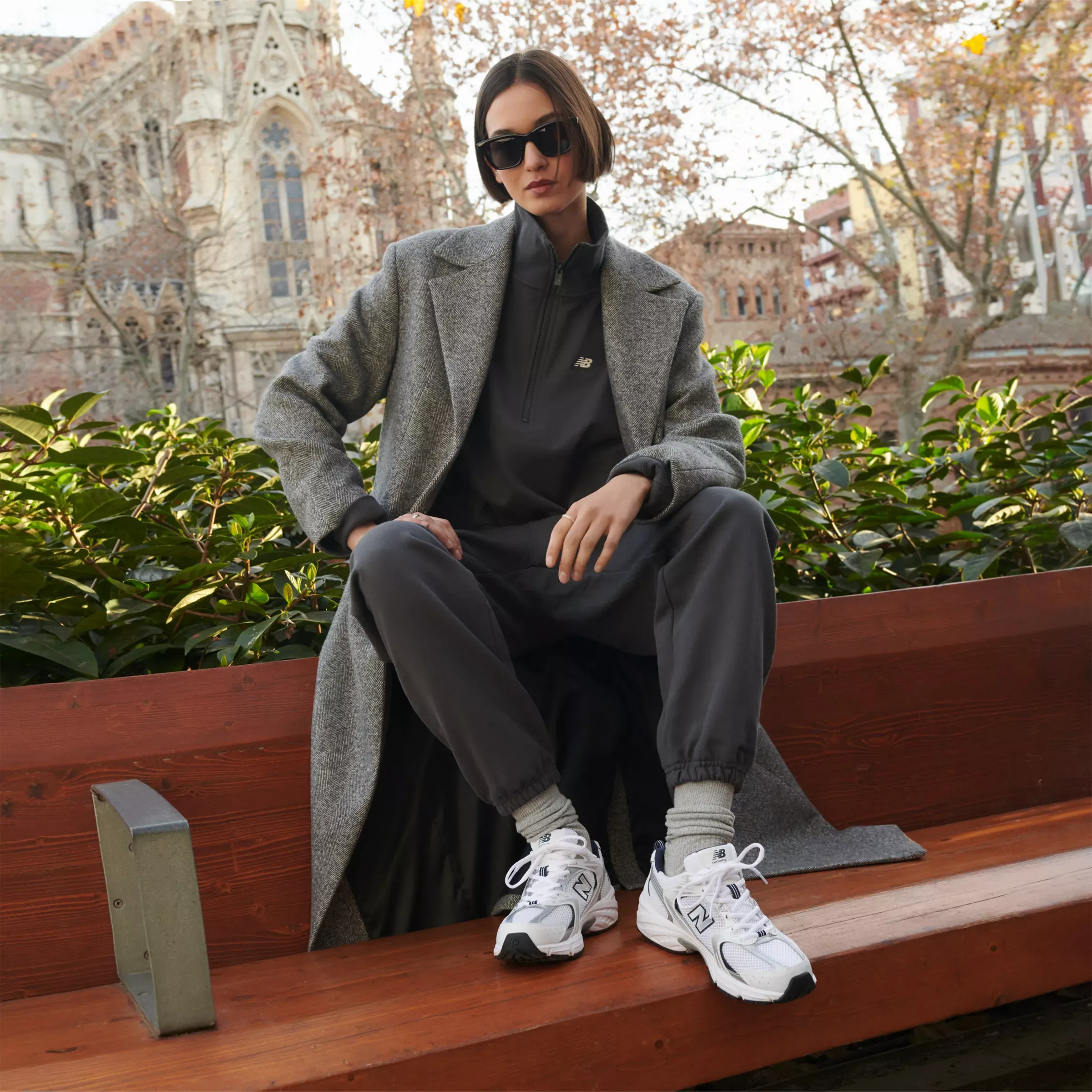 NM530 - White with Natural Indigo