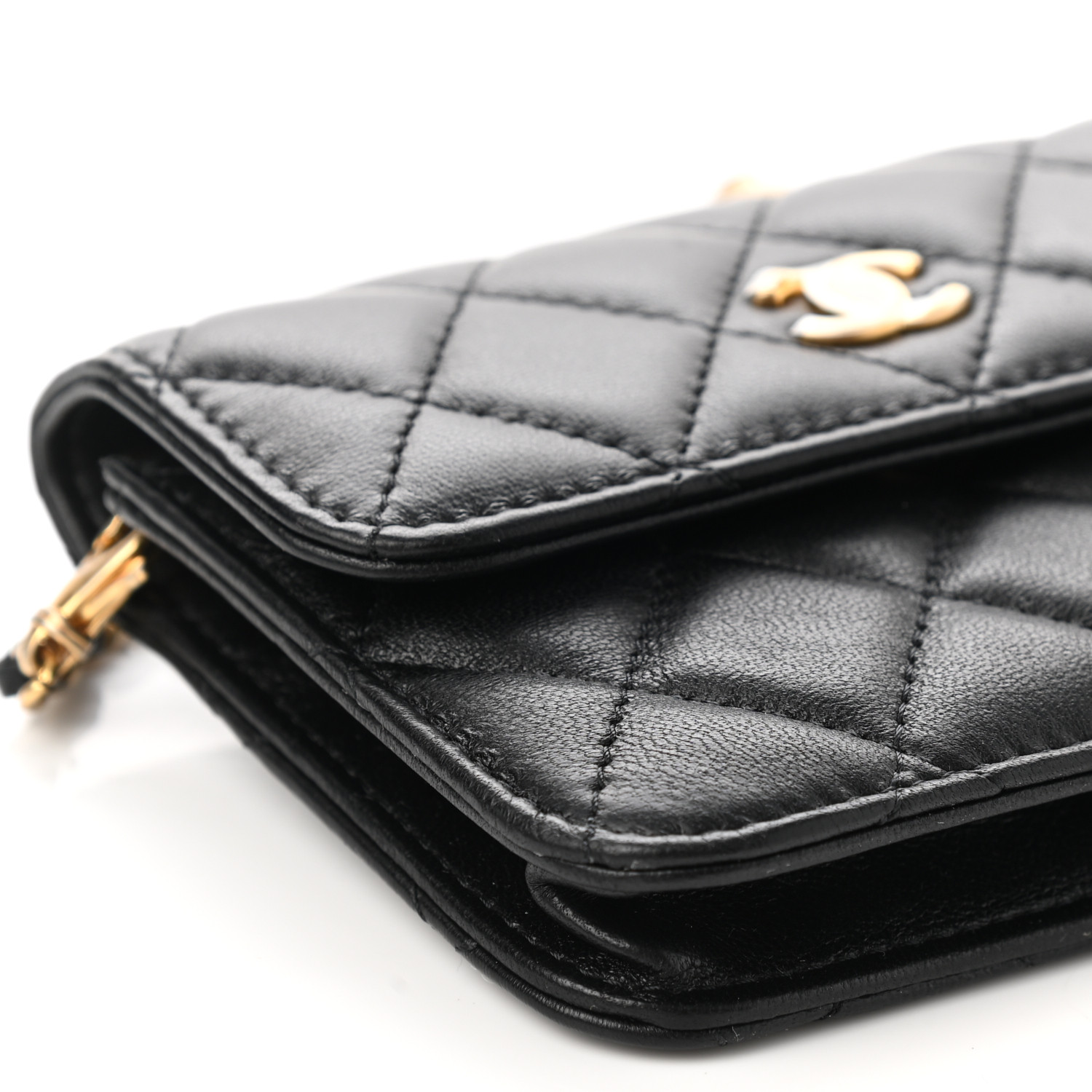 NMLambskin Quilted Pearl Crush Flap With Chain Black