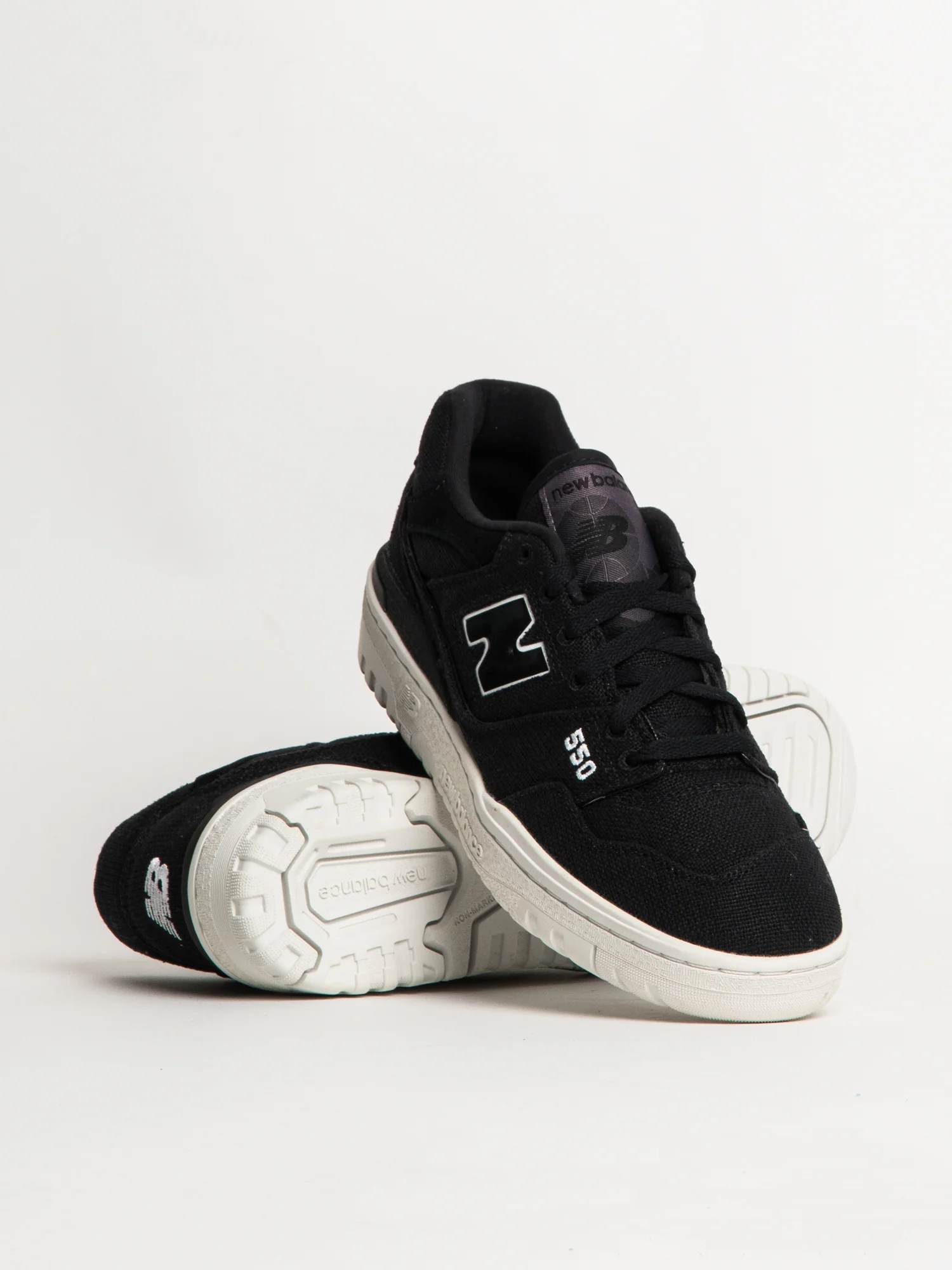 NMMENS NEW BALANCE THE 550