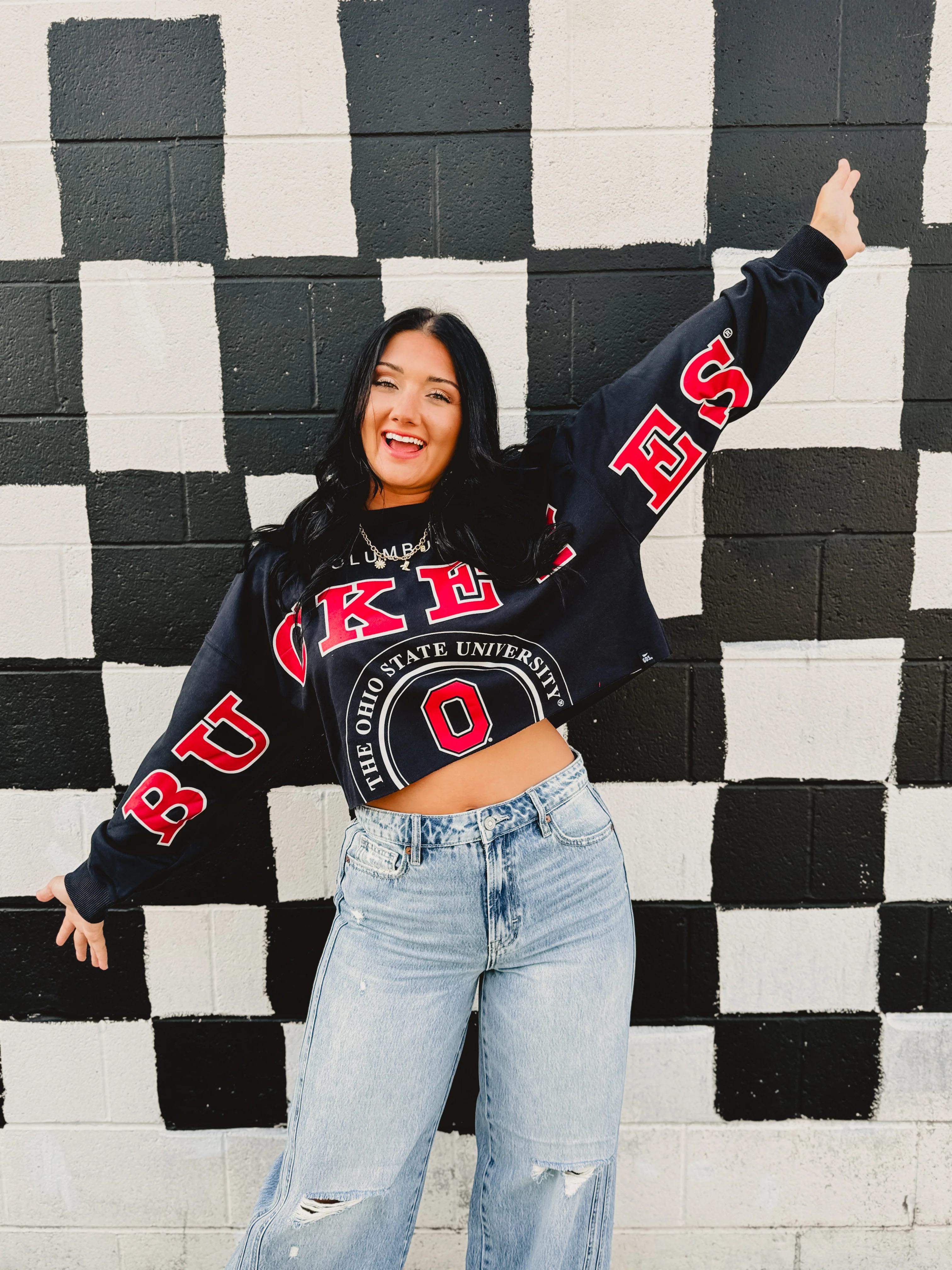 Cropped Long Sleeve - Black