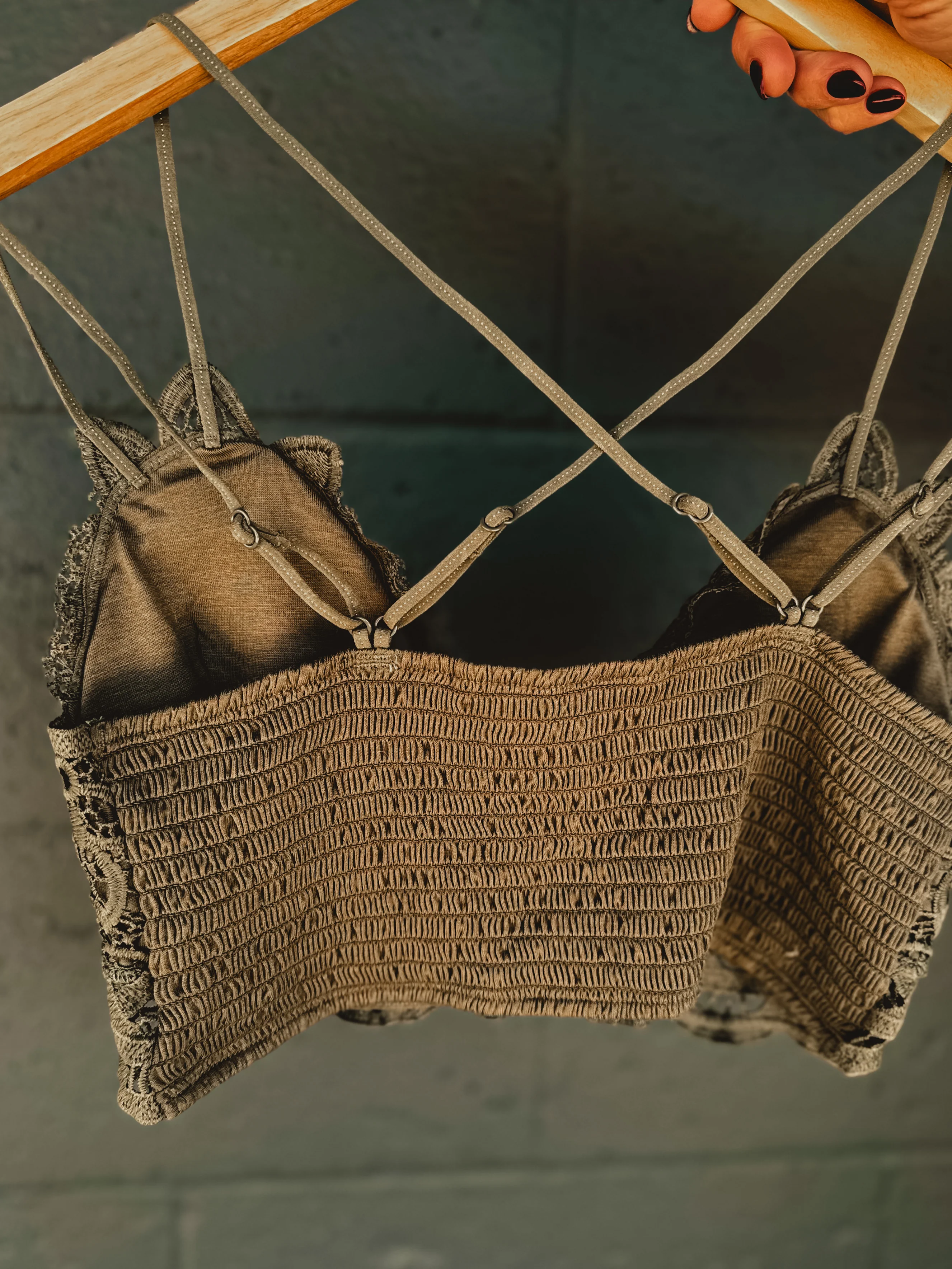 Scalloped Floral Crochet Lace Bralette - Olive